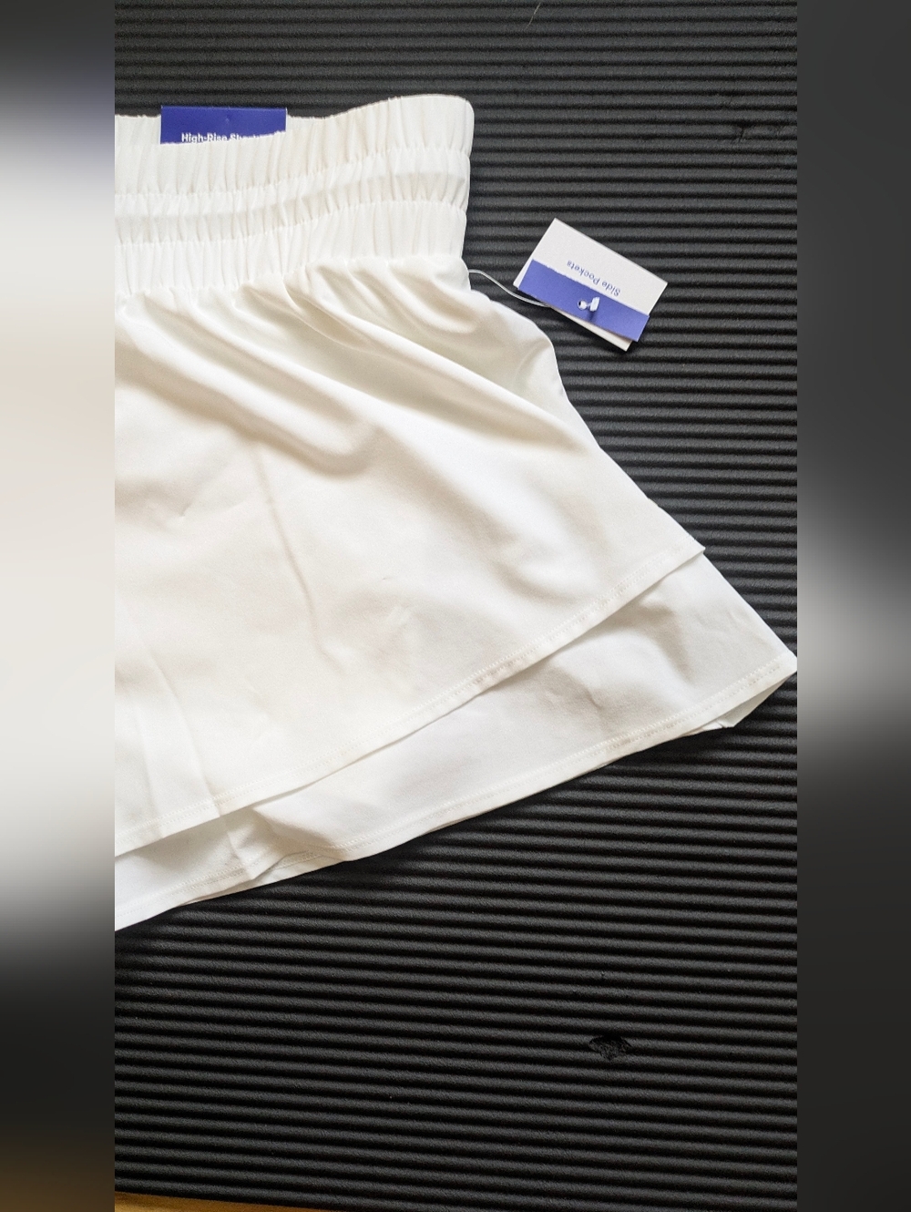 Joy Lab Women's High Rise Double Layer Run Shorts White Large Running Gym NEW - Picture 6 of 15